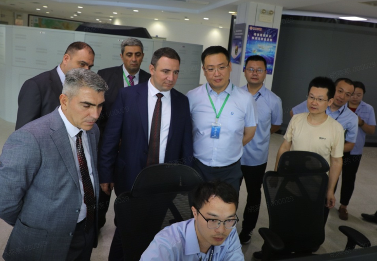 保利科技及外方代表团一行莅临空管中心