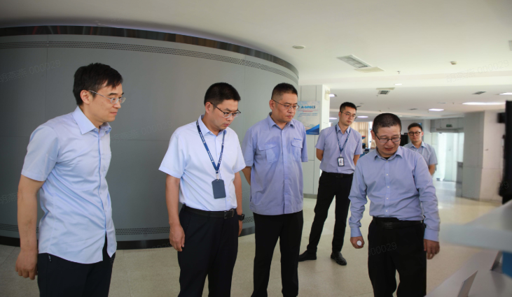 九洲集团党委书记、董事长谷雨调研空管中心